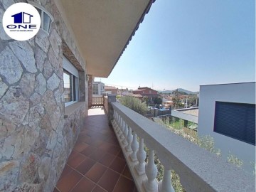 Casa o chalet 5 Habitaciones en Can Serrafossà - La Perla - Els Avets
