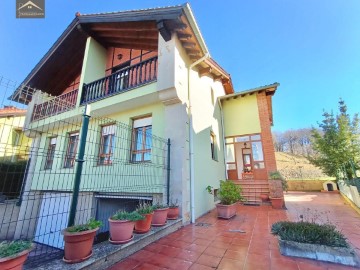 Casa o chalet 3 Habitaciones en Luzmela-Mazcuerras