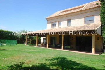 House 6 Bedrooms in Los Monasterios-Alfinach