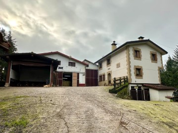 Casas rústicas 4 Habitaciones en Olaberria