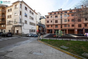 Piso 4 Habitaciones en Sabiñanigo Centro-Aurín