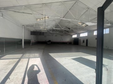 Industrial building / warehouse in El Torreón - Los Ángeles - El Pilar