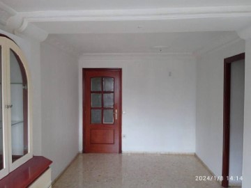 Apartment 3 Bedrooms in Cerro Amate