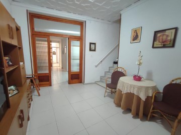 House 5 Bedrooms in Riola