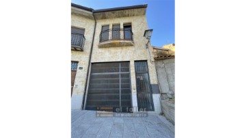 House 4 Bedrooms in Salamanca Centro