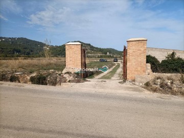 Terrenos en Oliva pueblo