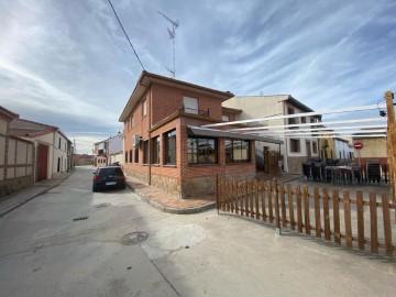 Piso 4 Habitaciones en Villanueva de Gómez