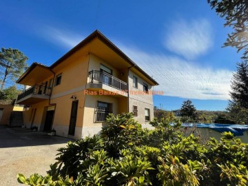 Casa o chalet 4 Habitaciones en Bugarín (Santa Cristina P.)