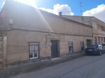 Moradia 3 Quartos em La Puebla de Almoradiel