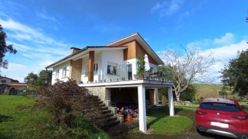 Casa o chalet 3 Habitaciones en Pría-Nueva-Hontoria-Naves