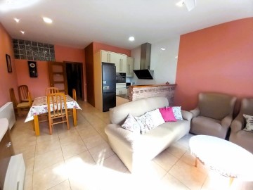 Apartamento 2 Quartos em Llinars del Vallès