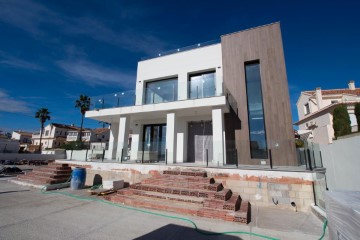 Casa o chalet 4 Habitaciones en Nueva Torrevieja - Aguas Nuevas