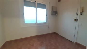 Apartamento 5 Quartos em Sant Llorenç Savall