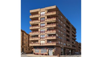 Apartamento 4 Quartos em Bassanova