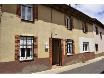 House 5 Bedrooms in Antimio de Arriba