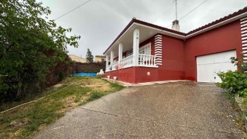 Casa o chalet 3 Habitaciones en Huelves