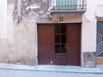 House 3 Bedrooms in Vinyols i Els Arcs