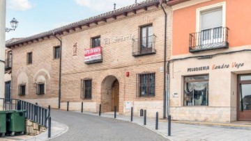 Edificio en Pozuelos del Rey