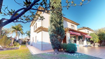 Casa o chalet 4 Habitaciones en Encinarejo de Córdoba