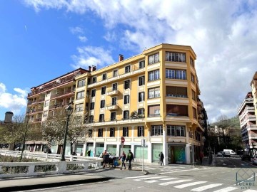 Piso 5 Habitaciones en Tolosa