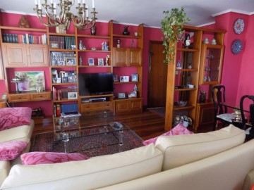 Apartment 3 Bedrooms in Capitán Mendizabal - La Sardinera