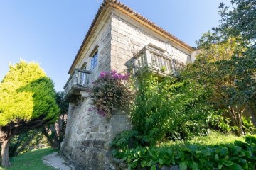 Edificio en Coiro