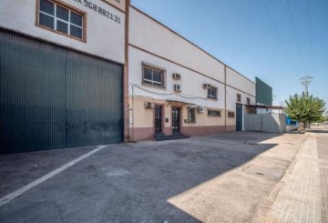 Industrial building / warehouse in San Ginés