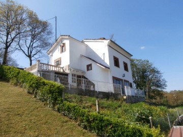 Casa o chalet 4 Habitaciones en Santa María De Grado
