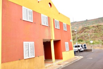 House 3 Bedrooms in Valverde