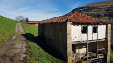 Piso  en Barrio de Arriba