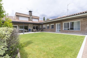 Casa o chalet 6 Habitaciones en Campodón - Ventorro del Cano