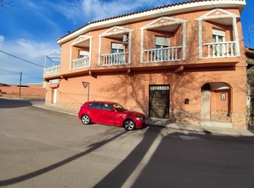 House 5 Bedrooms in Madridejos