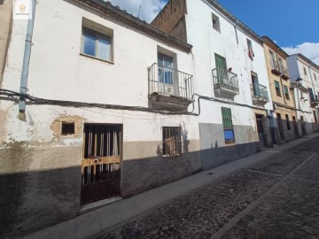 Edificio en Casco Antiguo