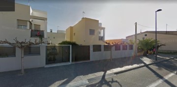 House 4 Bedrooms in els Ibarsos