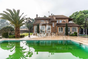 Maison 5 Chambres à El Bosque