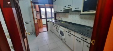 Apartment 4 Bedrooms in Villacarriedo