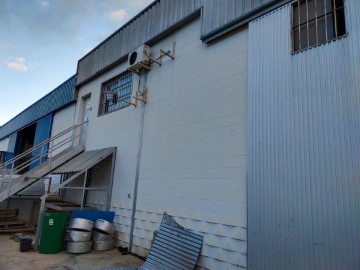 Industrial building / warehouse in Las Monjas