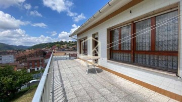 Maison 6 Chambres à La Felguera