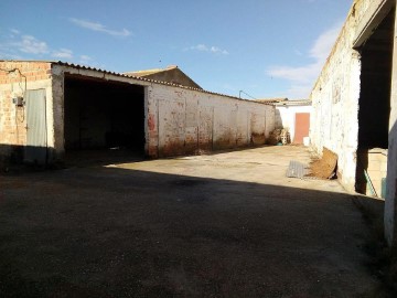 Edificio en Alagón