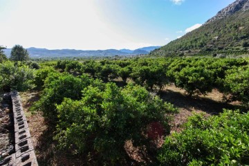 Terrenos en Sagra