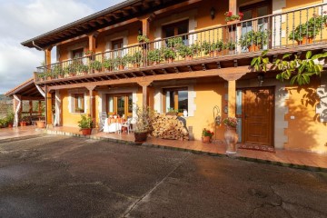 Casa o chalet 5 Habitaciones en Santa Cruz de Bezana