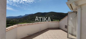 House 3 Bedrooms in Atzeneta d'Albaida