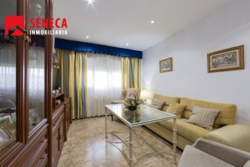 House 4 Bedrooms in Alcolea