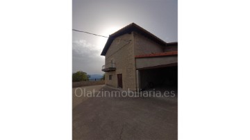 House 5 Bedrooms in Viergol