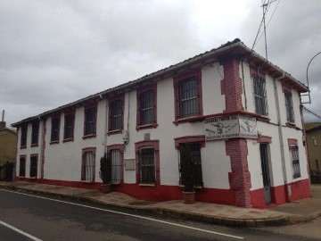 Nave en Villasinta de Torío