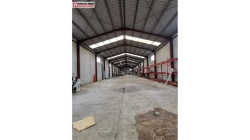 Nave en Nuevo Baztán