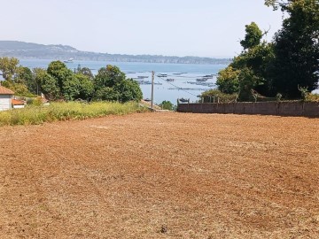 Terreno em Veigue (Santa Columba)