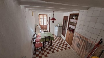 House 5 Bedrooms in Ribesalbes