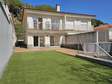 Casa o chalet 4 Habitaciones en Cirés - Can Serra Lladó - Madà