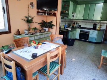 Casa o chalet 3 Habitaciones en A Malata - Catabois - Ciudad Jardín